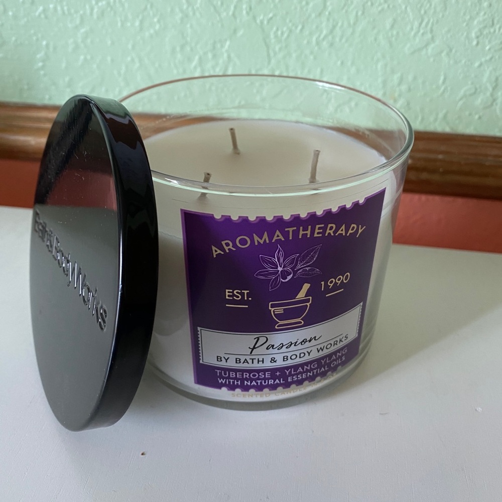 Passion | Bath and Body Works 3 Wick